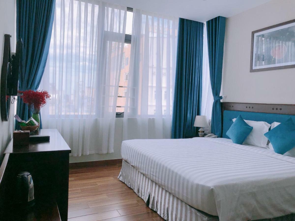 Celina Hotel&Apartment Da Nang Buitenkant foto