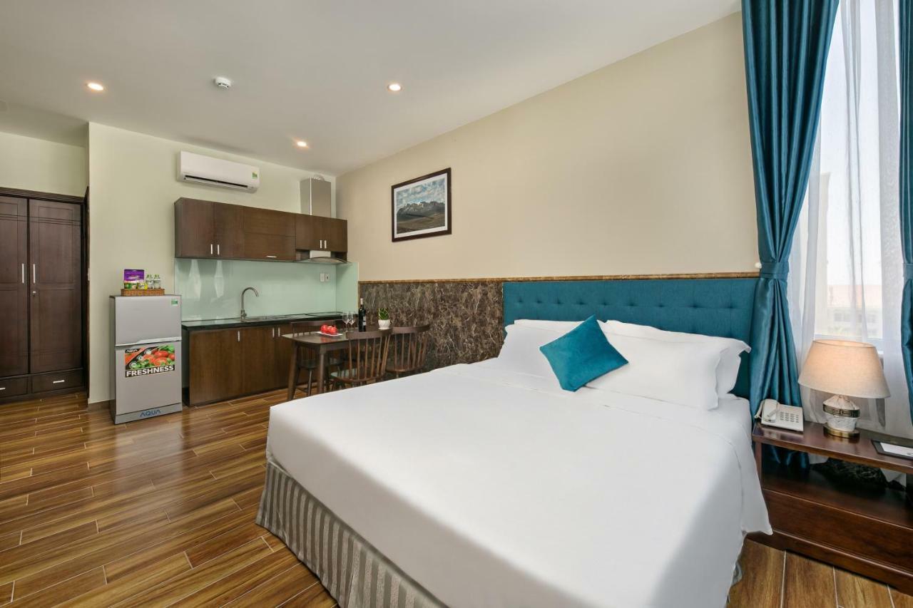 Celina Hotel&Apartment Da Nang Buitenkant foto