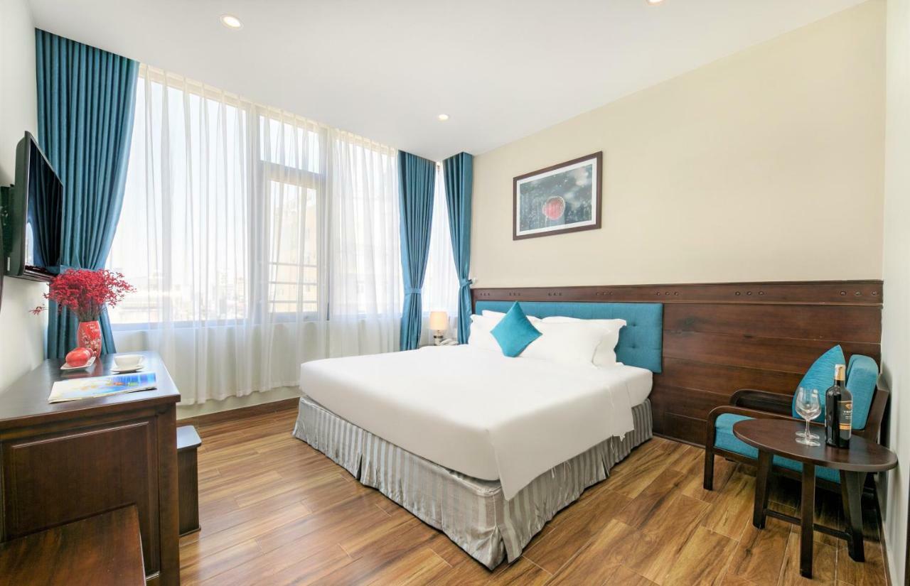 Celina Hotel&Apartment Da Nang Buitenkant foto