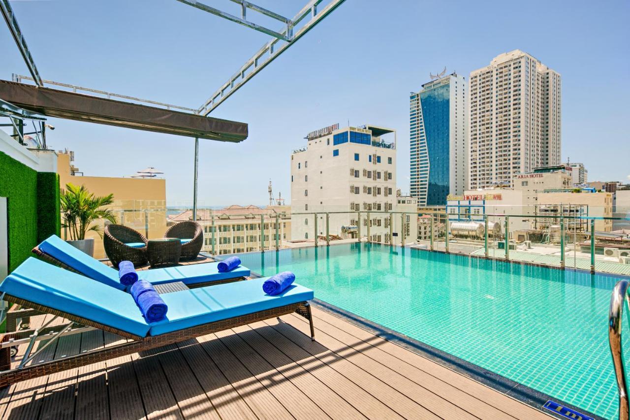 Celina Hotel&Apartment Da Nang Buitenkant foto