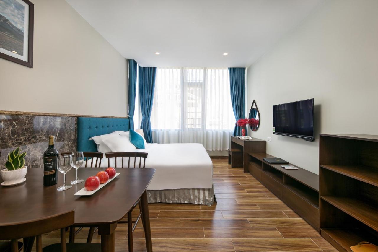 Celina Hotel&Apartment Da Nang Buitenkant foto